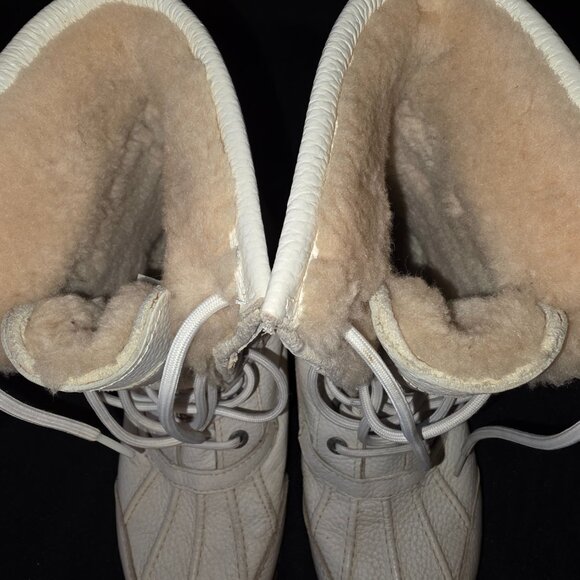 Ugg Australia Adirondack Boot II White Women's Winter Boots - Picture 11 of 15